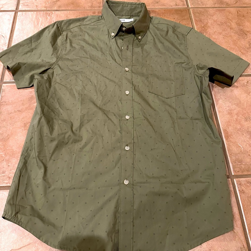 Sonoma men’s button up perfect length medium